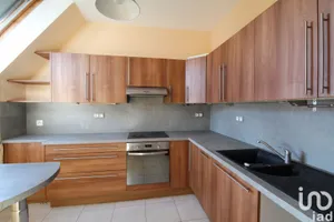 Apartment at LE MANS (72000)