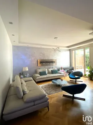 Appartement à GARCHES (92380)