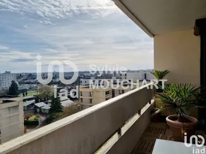 Appartement à ÉLANCOURT (78990)