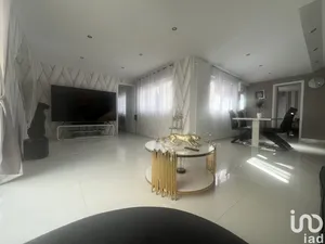 Maison à BOBIGNY (93000)