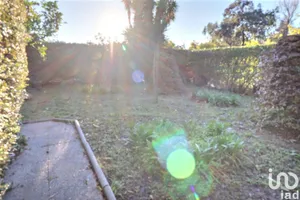 Apartment in LE LAVANDOU (83980)