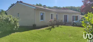 Village house at LES LÈVES-ET-THOUMEYRAGUES (33220)