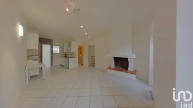 Appartement à LIEUSAINT (77127)