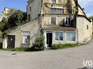 House at GRILLON (84600)