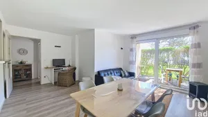 Apartment at L'HAÿ-LES-ROSES (94240)