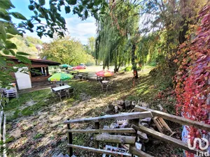 Bar-brasserie à SAINT-JULIEN-CHAPTEUIL (43260)