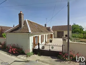 House at SAINT-MAURICE-AUX-RICHES-HOMMES (89190)