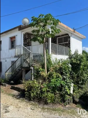 House at LAMENTIN (97129)