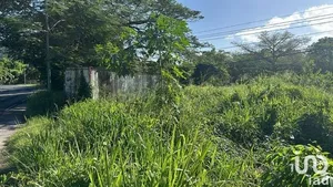Land at POINTE NOIRE (97116)