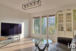 Appartement à ÉPINAY-SUR-SEINE (93800)