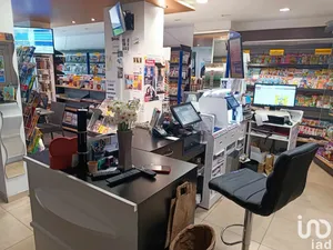 Commercial at FRIVILLE-ESCARBOTIN (80130)