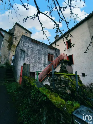 House in FAYET (12360)