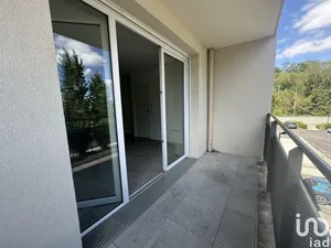 Appartement à HARDRICOURT (78250)