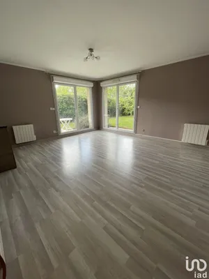 Appartement à SAVIGNY-LE-TEMPLE (77176)