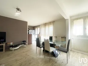 Appartement à MELUN (77000)