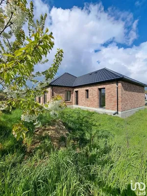 Maison à BACHY (59830)