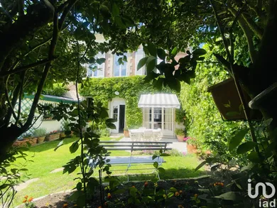 House at COMPIÈGNE (60200)