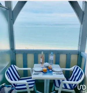 Appartement à TROUVILLE-SUR-MER (14360)