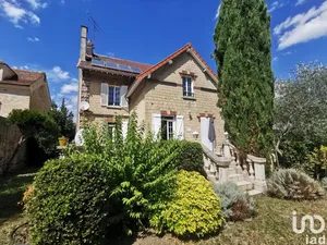Maison à BEAUMONT-SUR-OISE (95260)