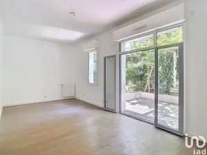 Appartement à PARIS (75014)