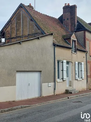 House in DOUCHY-MONTCORBON (45220)