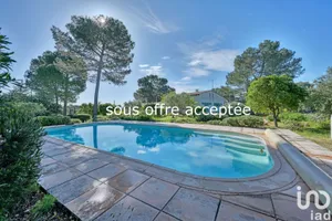 House at NÎMES (30000)