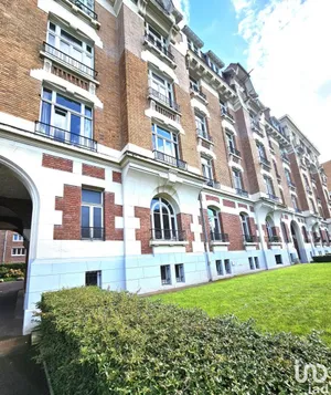 Apartment at LAMBERSART (59130)