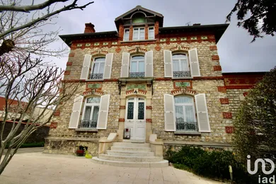 House at MONTMAGNY (95360)