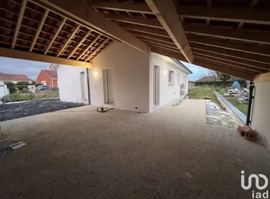 House in ORLEIX (65800)