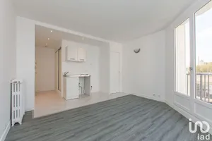 Apartment at VINCENNES (94300)