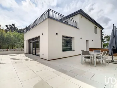 Maison à GENAS (69740)