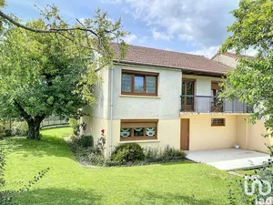 House at FAGNIÈRES (51510)