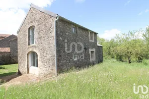 Maison à CORNUS (12540)