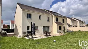 House at NEUFMOUTIERS-EN-BRIE (77610)