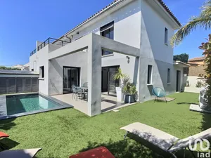House at BANDOL (83150)