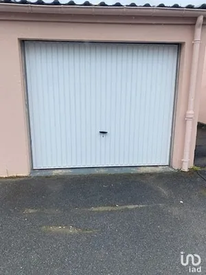 Parking at BOUSSY-SAINT-ANTOINE (91800)