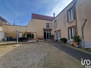 Maison de village à ANCY-LE-FRANC (89160)