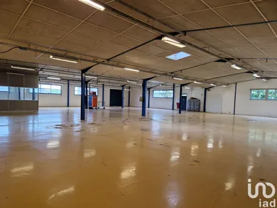 Local d’activité à MONNAIE (37380)