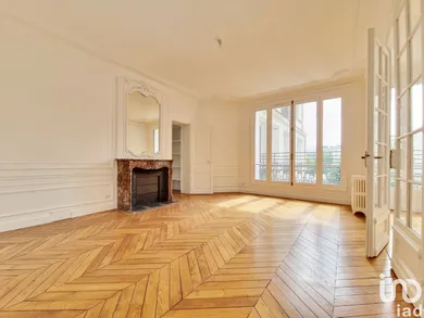 Appartement à PARIS (75014)