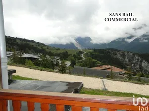 Appartement à AUSSOIS (73500)