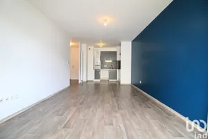 Apartment at FLEURY-MÉROGIS (91700)