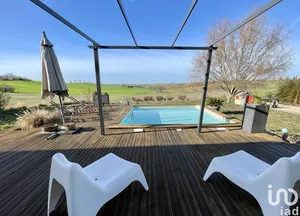 House at LARÉOLE (31480)