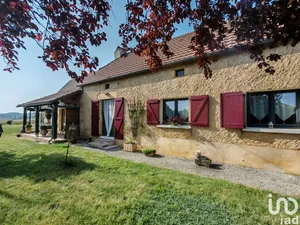 Maison à MASCLAT (46350)