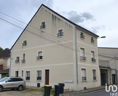 Building at LA FERTÉ-SOUS-JOUARRE (77260)
