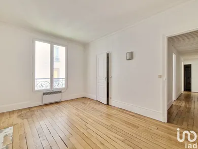 Apartment at PARIS (75013)