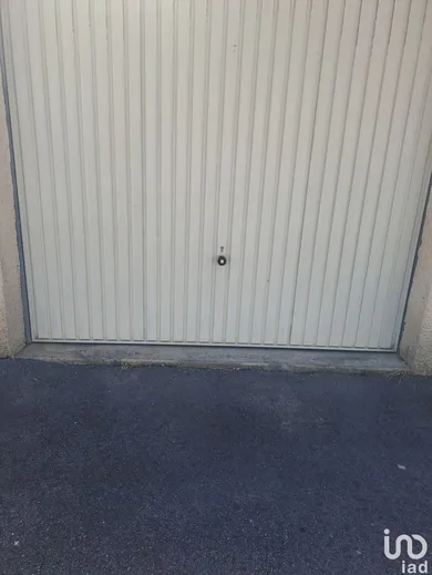 Parking à LEUCATE (11370)