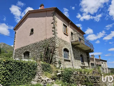 House at VALGORGE (07110)