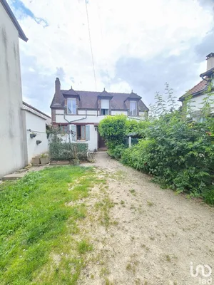 Maison à AIX-VILLEMAUR-PÂLIS (10160)