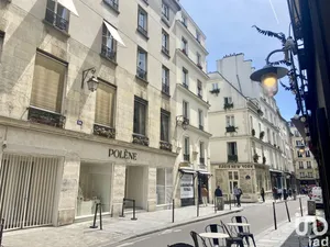 Apartment at PARIS (75004)