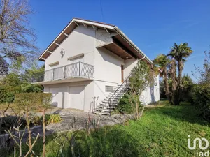 Maison à MÉRIGNAC (33700)
